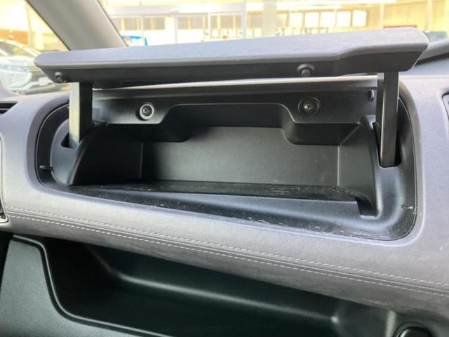 セレナ ｅパワーハイウェイスターＶ　保証書／純正　１０インチ　ＳＤナビ／フリップダウンモニター／インテリジェントルームミラー／エマージェンシーブレーキ／両側電動スライドドア／アラウンドビューモニター／車線逸脱防止支援システム　ＤＶＤ再生（39枚目）