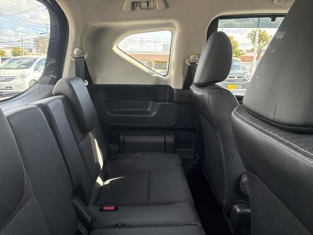 フリードハイブリッド ハイブリッドＧホンダセンシング　保証書／純正　９インチ　ＳＤナビ／衝突安全装置／両側電動スライドドア／シートヒーター　前席／車線逸脱防止支援システム／シート　ハーフレザー／ドライブレコーダー　前後／ヘッドランプ　ＬＥＤ　バックカメラ（6枚目）