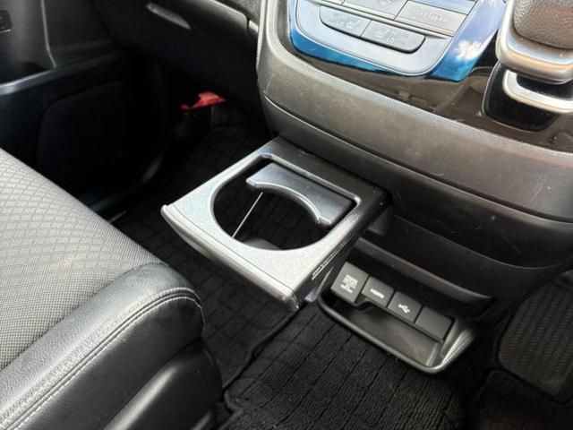 フリードハイブリッド ハイブリッドＧホンダセンシング　保証書／純正　９インチ　ＳＤナビ／衝突安全装置／両側電動スライドドア／シートヒーター　前席／車線逸脱防止支援システム／シート　ハーフレザー／ドライブレコーダー　前後／ヘッドランプ　ＬＥＤ　バックカメラ（39枚目）