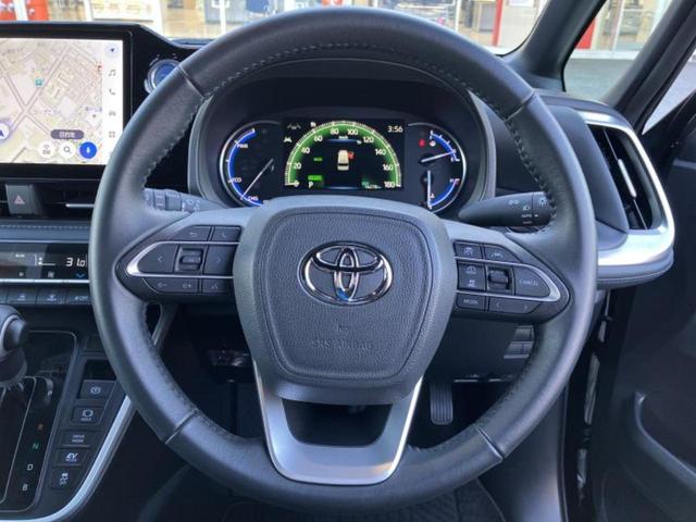 ヴォクシー ハイブリッドS-Z 保証書/ディスプレイオーディオ+ナビ11インチ/フリップダウンモニター/トヨタセーフティセンス/両側電動スライドドア/シートヒーター/車線逸脱防止支援システム/シート ハーフレザー バックカメラ(15枚目)