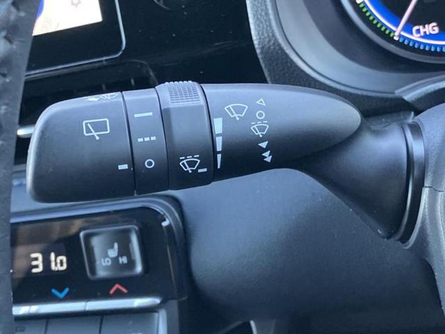 ヴォクシー ハイブリッドS-Z 保証書/ディスプレイオーディオ+ナビ11インチ/フリップダウンモニター/トヨタセーフティセンス/両側電動スライドドア/シートヒーター/車線逸脱防止支援システム/シート ハーフレザー バックカメラ(17枚目)