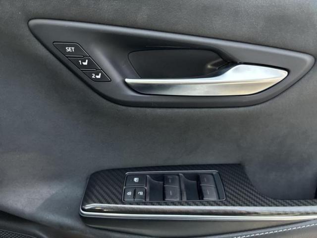 クラウンハイブリッド ＲＳアドバンス　サンルーフ／モデリスタエアロ／保証書／純正　８インチ　ＳＤナビ／トヨタセーフティセンス／シートヒーター／車線逸脱防止支援システム／シート　ハーフレザー／ヘッドランプ　ＬＥＤ／Ｂｌｕｅｔｏｏｔｈ接続（28枚目）