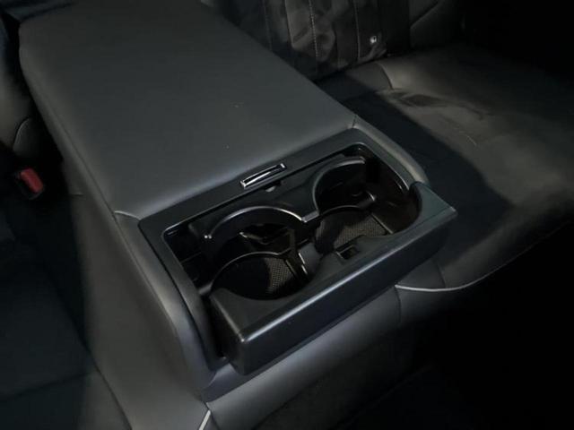 クラウンハイブリッド ＲＳアドバンス　サンルーフ／モデリスタエアロ／保証書／純正　８インチ　ＳＤナビ／トヨタセーフティセンス／シートヒーター／車線逸脱防止支援システム／シート　ハーフレザー／ヘッドランプ　ＬＥＤ／Ｂｌｕｅｔｏｏｔｈ接続（35枚目）