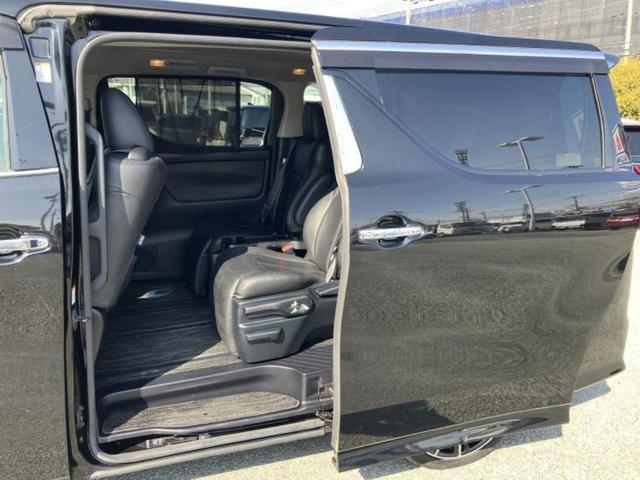 アルファード Ｓ　Ａパッケージ　保証書／社外　１１インチ　ＳＤナビ／フリップダウンモニター　社外　１１．４インチ／トヨタセーフティセンス／両側電動スライドドア／シート　ハーフレザー／ヘッドランプ　ＬＥＤ／ＵＳＢジャック　バックカメラ（8枚目）