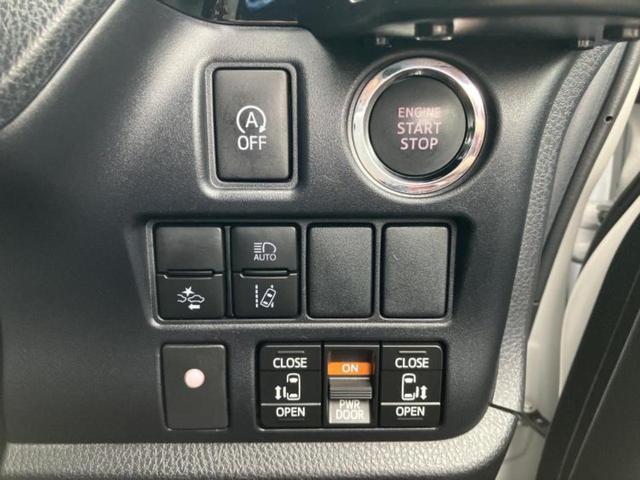 ヴォクシー ＺＳキラメキ３　新品タイヤ／保証書／純正　１０インチ　ＳＤナビ／フリップダウンモニター　純正　１２．８インチ／トヨタセーフティセンス／両側電動スライドドア／車線逸脱防止支援システム／シート　ハーフレザー　バックカメラ（30枚目）