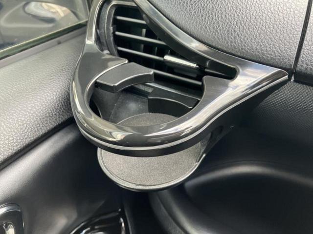 ヴォクシー ＺＳキラメキ３　新品タイヤ／保証書／純正　１０インチ　ＳＤナビ／フリップダウンモニター　純正　１２．８インチ／トヨタセーフティセンス／両側電動スライドドア／車線逸脱防止支援システム／シート　ハーフレザー　バックカメラ（40枚目）