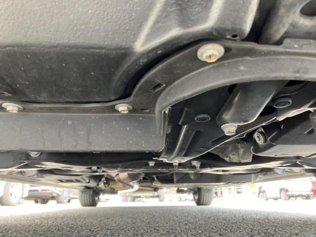 ヴォクシー ＺＳキラメキ３　新品タイヤ／保証書／純正　１０インチ　ＳＤナビ／フリップダウンモニター　純正　１２．８インチ／トヨタセーフティセンス／両側電動スライドドア／車線逸脱防止支援システム／シート　ハーフレザー　バックカメラ（48枚目）