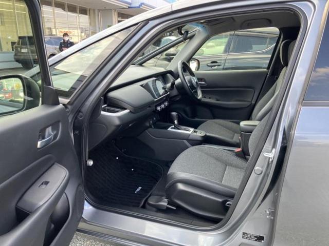 フィット eHEVホーム 新品タイヤ/保証書/純正 9インチ SDナビ/衝突安全装置/車線逸脱防止支援システム/シート ハーフレザー/ドライブレコーダー 前後/ヘッドランプ LED/Bluetooth接続/ETC バックカメラ(7枚目)