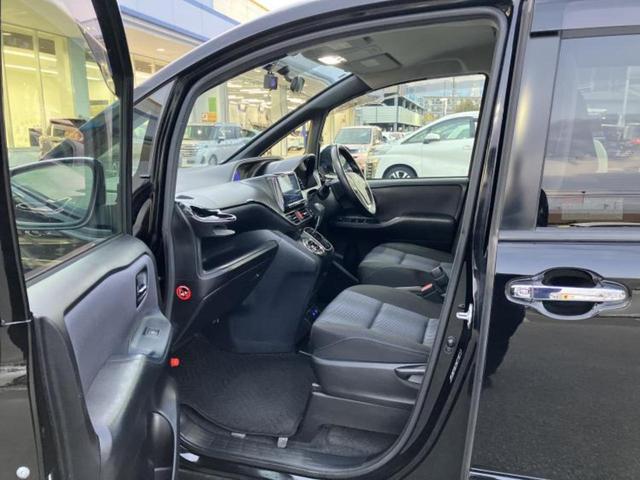 ヴォクシー ＺＳキラメキ　保証書／社外　９インチ　ＳＤナビ／フリップダウンモニター　社外　１０．１インチ／両側電動スライドドア／ドライブレコーダー　社外／ヘッドランプ　ＬＥＤ／Ｂｌｕｅｔｏｏｔｈ接続／ＥＴＣ　バックカメラ（7枚目）