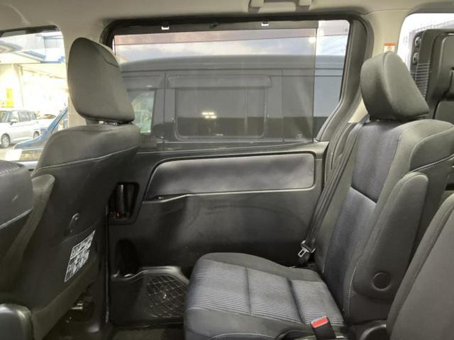 ヴォクシー ＺＳキラメキ　保証書／社外　９インチ　ＳＤナビ／フリップダウンモニター　社外　１０．１インチ／両側電動スライドドア／ドライブレコーダー　社外／ヘッドランプ　ＬＥＤ／Ｂｌｕｅｔｏｏｔｈ接続／ＥＴＣ　バックカメラ（23枚目）