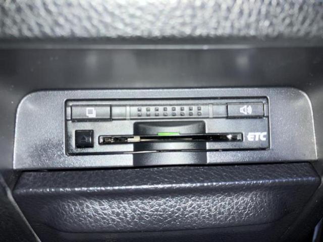 ヴォクシー ＺＳキラメキ　保証書／社外　９インチ　ＳＤナビ／フリップダウンモニター　社外　１０．１インチ／両側電動スライドドア／ドライブレコーダー　社外／ヘッドランプ　ＬＥＤ／Ｂｌｕｅｔｏｏｔｈ接続／ＥＴＣ　バックカメラ（26枚目）