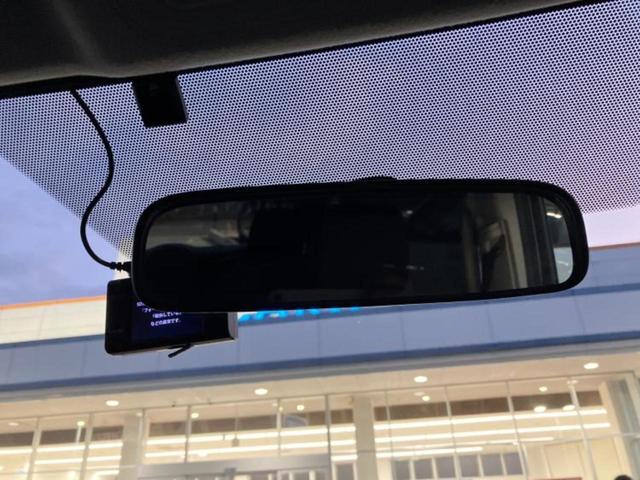 ヴォクシー ＺＳキラメキ　保証書／社外　９インチ　ＳＤナビ／フリップダウンモニター　社外　１０．１インチ／両側電動スライドドア／ドライブレコーダー　社外／ヘッドランプ　ＬＥＤ／Ｂｌｕｅｔｏｏｔｈ接続／ＥＴＣ　バックカメラ（43枚目）