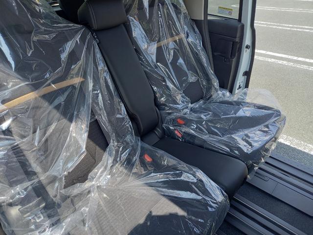 セレナ ｅ－パワー　ハイウェイスターＶ　ニッサンコネクトナビ　アラウンドビューモニター　デジタルインナーミラー　ＥＴＣ２．０　ＳＯＳコール　ＬＥＤヘッドライト　ＡＣ１００Ｖ１５００Ｗコンセント　ホットプラスパッケージ（寒冷地仕様）（30枚目）