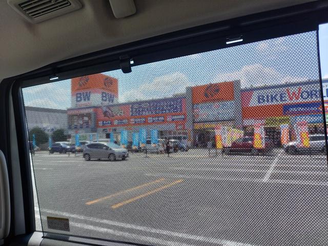 セレナ ｅ－パワー　ハイウェイスターＶ　ニッサンコネクトナビ　アラウンドビューモニター　デジタルインナーミラー　ＥＴＣ２．０　ＳＯＳコール　ＬＥＤヘッドライト　ＡＣ１００Ｖ１５００Ｗコンセント　ホットプラスパッケージ（寒冷地仕様）（34枚目）