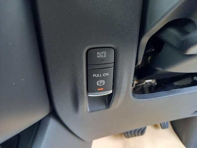 セレナ ｅ－パワー　ハイウェイスターＶ　ニッサンコネクトナビ　アラウンドビューモニター　デジタルインナーミラー　ＥＴＣ２．０　ＳＯＳコール　ＬＥＤヘッドライト　ＡＣ１００Ｖ１５００Ｗコンセント　ホットプラスパッケージ（寒冷地仕様）（57枚目）