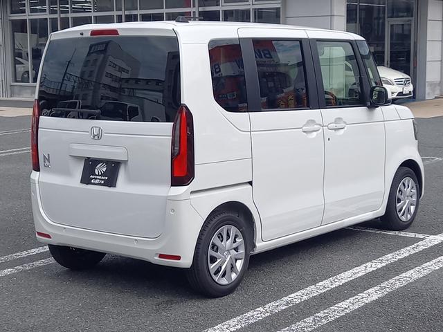 N-BOX ベースグレード ☆届出済未使用車☆バックカメラ☆パワースライドドア☆LEDヘッドライト☆シートヒーター(8枚目)