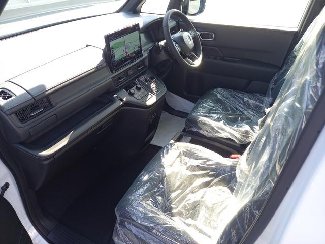 ステップワゴン e:HEVスパーダ 登録済未使用車 11.4インチホンダコネクトナビ マルチビューカメラシステム 後退サポート 両側パワースライドドア パワーバックドア(26枚目)