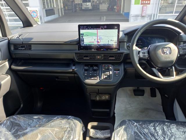 ステップワゴン e:HEVスパーダ 登録済未使用車 11.4インチホンダコネクトナビ マルチビューカメラシステム 後退サポート 両側パワースライドドア パワーバックドア(30枚目)