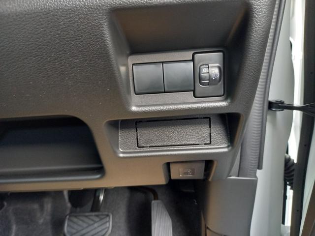 スペーシアカスタム ハイブリッドGS 届出済未使用車 スズキセーフティサポート 衝突軽減ブレーキ パワースライドドア LEDヘッドライト LEDフォグライト(37枚目)