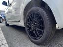 純正15インチアルミホイールを装備してます。タイヤサイズは165/55R15です。
