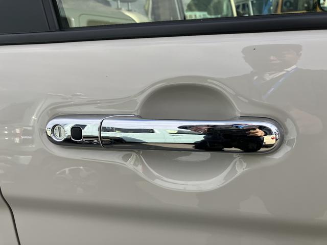 アルトラパン Ｘ　５型　元試乗車　前後衝突被害軽減ブレーキ　元試乗車　バックモニター付オーディオ　オーディオスイッチ　キーレスプッシュスタート　ＬＥＤヘッドライト　フルオートエアコン　アルミホイール（27枚目）
