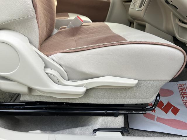 アルトラパン Ｘ　５型　元試乗車　前後衝突被害軽減ブレーキ　元試乗車　バックモニター付オーディオ　オーディオスイッチ　キーレスプッシュスタート　ＬＥＤヘッドライト　フルオートエアコン　アルミホイール（59枚目）