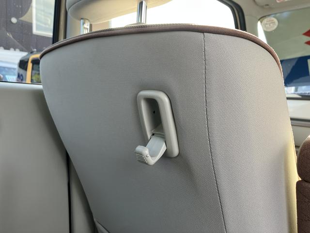 アルトラパン Ｘ　５型　元試乗車　前後衝突被害軽減ブレーキ　元試乗車　バックモニター付オーディオ　オーディオスイッチ　キーレスプッシュスタート　ＬＥＤヘッドライト　フルオートエアコン　アルミホイール（61枚目）