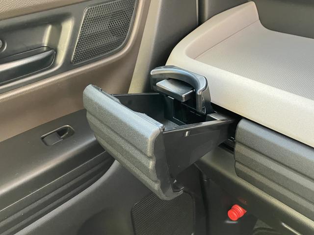 スペーシア ＨＹＢＲＩＤ　Ｘ　元試乗車　スズキコネクト付全方位ナビ　元試乗車　マイルドハイブリッド　スズキコネクト付全方位ナビ　前後衝突被害軽減ブレーキ　両側電動スライドドア　オーディオスイッチ　アダプティブクルーズコントロール　ＬＥＤヘッドライト　キーレスプッシュ（58枚目）