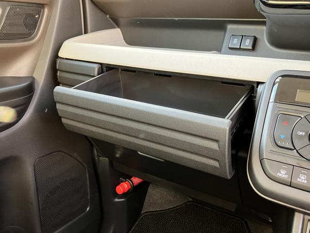 スペーシア ＨＹＢＲＩＤ　Ｘ　元試乗車　スズキコネクト付全方位ナビ　元試乗車　マイルドハイブリッド　スズキコネクト付全方位ナビ　前後衝突被害軽減ブレーキ　両側電動スライドドア　オーディオスイッチ　アダプティブクルーズコントロール　ＬＥＤヘッドライト　キーレスプッシュ（60枚目）