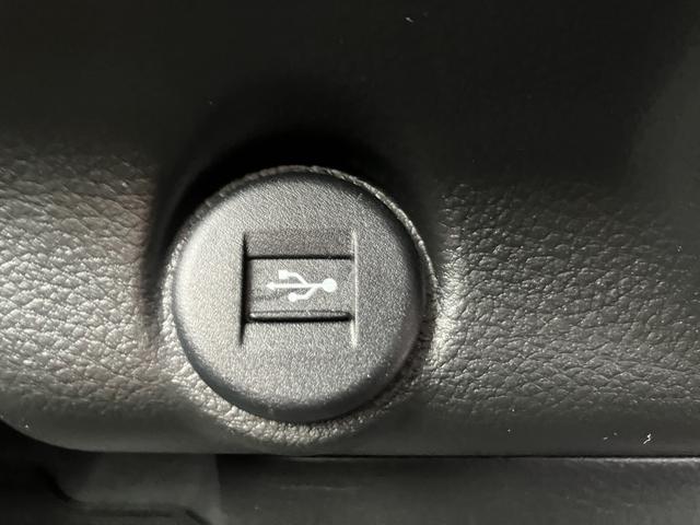 ハスラー ＨＹＢＲＩＤ　Ｇターボ３型元試乗車　スズキコネクト全方位ナビ　元試乗車　ターボ　スズキコネクト付全方位ナビ　オーディオスイッチ　アダプティブクルーズコントロール　パドルシフト　キーレスプッシュスタート　ＬＥＤヘッドライト　両席シートヒーター　フルオートエアコン（10枚目）