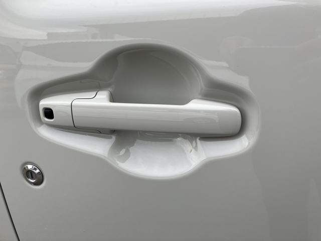 ハスラー ＨＹＢＲＩＤ　Ｇターボ３型元試乗車　スズキコネクト全方位ナビ　元試乗車　ターボ　スズキコネクト付全方位ナビ　オーディオスイッチ　アダプティブクルーズコントロール　パドルシフト　キーレスプッシュスタート　ＬＥＤヘッドライト　両席シートヒーター　フルオートエアコン（27枚目）