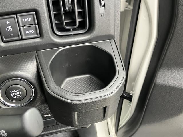 ハスラー ＨＹＢＲＩＤ　Ｇターボ３型元試乗車　スズキコネクト全方位ナビ　元試乗車　ターボ　スズキコネクト付全方位ナビ　オーディオスイッチ　アダプティブクルーズコントロール　パドルシフト　キーレスプッシュスタート　ＬＥＤヘッドライト　両席シートヒーター　フルオートエアコン（53枚目）