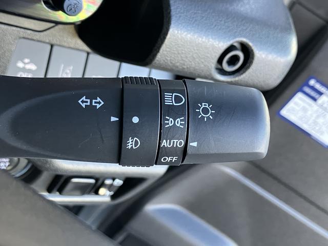 ジムニー ＸＣ　元試乗車　パートタイム４ＷＤ　元試乗車　パートタイム４ＷＤ　前方衝突被害軽減ブレーキ　オーディオレス　オーディオスイッチ　クルーズコントロール　キーレスプッシュスタート　ＬＥＤヘッドライト　フォグランプ　アルミホイール（44枚目）