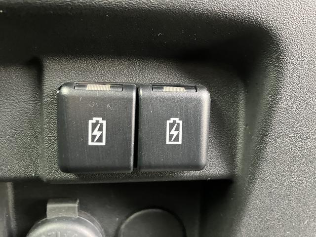 スペーシア ＨＹＢＲＩＤ　Ｘ　２型　前後衝突被害軽減ブレーキ　前後衝突被害軽減ブレーキ　オーディオレス　両側電動スライドドア　キーレスプッシュスタート　フルオートエアコン　運転席シートヒーター（10枚目）