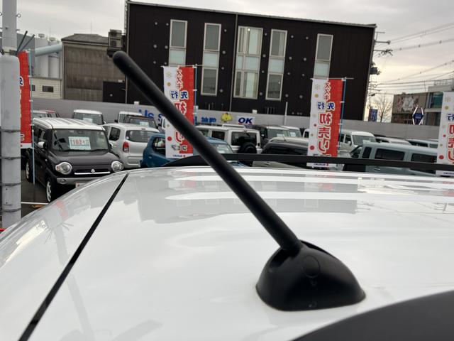 スペーシアギア マイスタイル　３型　スズキコネクト付全方位ナビ　スズキコネクト付全方位ナビ　前方ドラレコ　オーディオスイッチ　アダプティブクルコン　前後衝突被害軽減ブレーキ　両側電動スライドドア　キーレスプッシュスタート　両席シートヒーター　ＬＥＤヘッドライト（34枚目）