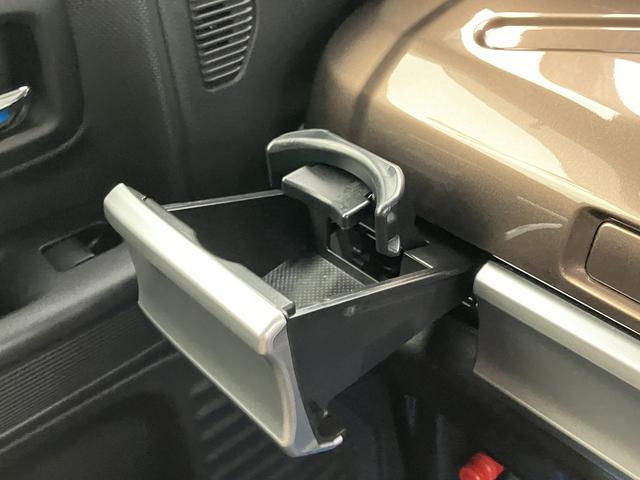 スペーシアギア マイスタイル　３型　スズキコネクト付全方位ナビ　スズキコネクト付全方位ナビ　前方ドラレコ　オーディオスイッチ　アダプティブクルコン　前後衝突被害軽減ブレーキ　両側電動スライドドア　キーレスプッシュスタート　両席シートヒーター　ＬＥＤヘッドライト（61枚目）