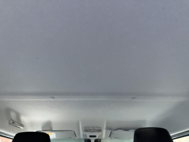 ジムニー ＸＣ　パートタイム４ＷＤ　パートタイム４ＷＤ　前方衝突被害軽減ブレーキ　オーディオスイッチ　クルーズコントロール　オーディオレス　キーレスプッシュスタート　両席シートヒーター　アルミホイール（12枚目）