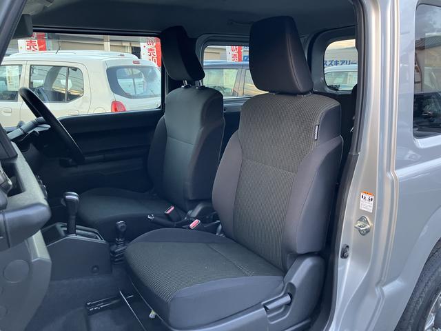 ジムニー ＸＣ　パートタイム４ＷＤ　パートタイム４ＷＤ　前方衝突被害軽減ブレーキ　オーディオスイッチ　クルーズコントロール　オーディオレス　キーレスプッシュスタート　両席シートヒーター　アルミホイール（13枚目）
