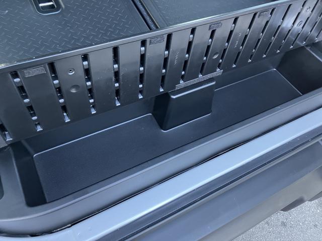 ジムニー ＸＣ　パートタイム４ＷＤ　パートタイム４ＷＤ　前方衝突被害軽減ブレーキ　オーディオスイッチ　クルーズコントロール　オーディオレス　キーレスプッシュスタート　両席シートヒーター　アルミホイール（37枚目）