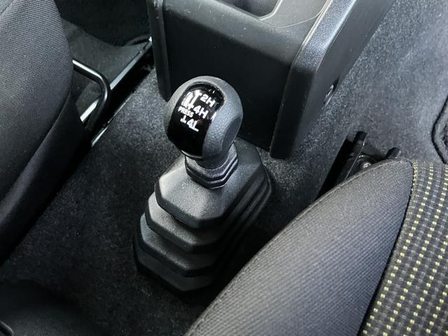 ジムニー ＸＣ　パートタイム４ＷＤ　パートタイム４ＷＤ　前方衝突被害軽減ブレーキ　オーディオスイッチ　クルーズコントロール　オーディオレス　キーレスプッシュスタート　両席シートヒーター　アルミホイール（47枚目）