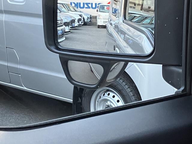 ジムニー ＸＣ　パートタイム４ＷＤ　パートタイム４ＷＤ　前方衝突被害軽減ブレーキ　オーディオスイッチ　クルーズコントロール　オーディオレス　キーレスプッシュスタート　両席シートヒーター　アルミホイール（57枚目）