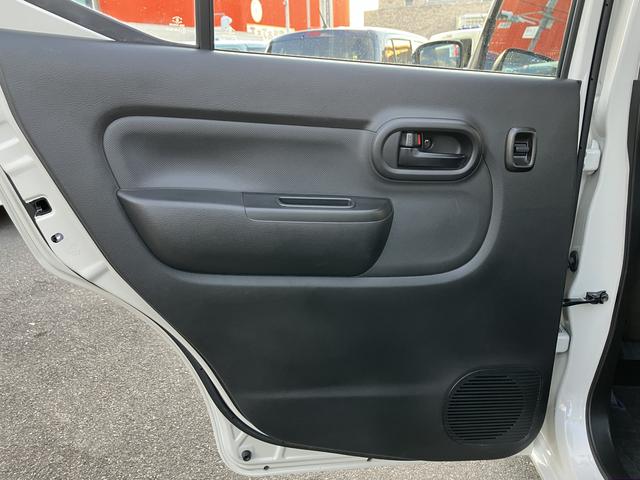 アルト Ｌ　２型　バックカメラ付モニターオーディオ　前後衝突被害軽減ブレーキ　バックカメラ付モニターオーディオ　ステアリングオーディオスイッチ　運転席シートヒーター　マニュアルエアコン　キーレスエントリー（64枚目）