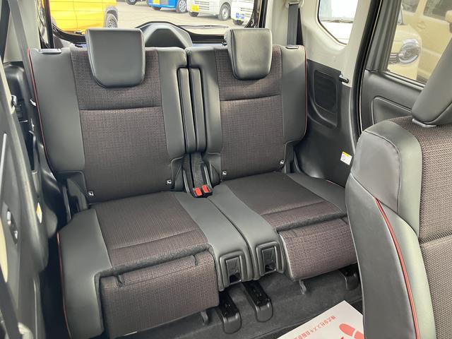 ���A�V�[�g�͍��ʂ̑O��X���C�h�ƃ��N���C�j���O���\�ł��B