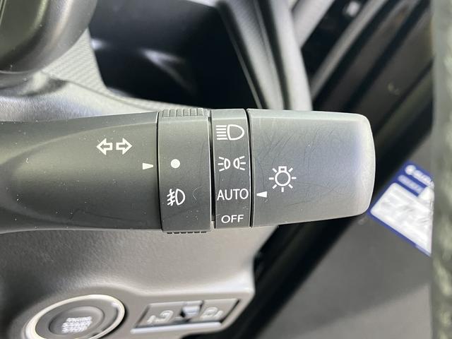 �����炩��I�[�g���C�g�֑̐ؑ��삪�\�ł��B