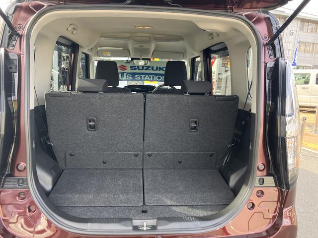 �J�������L���A�ςݍ~�낵���y�ȃ��Q�b�W�X�y�[�X�B�T�l��Ԏ��ł��\���ȍL�����m�ۂ��Ă���A�x�r�[�J�[��傫�Ȕ������܂����̂܂܍ڂ����܂��B����g�����烌�W���[�܂ŕ��L���Ή����܂��B