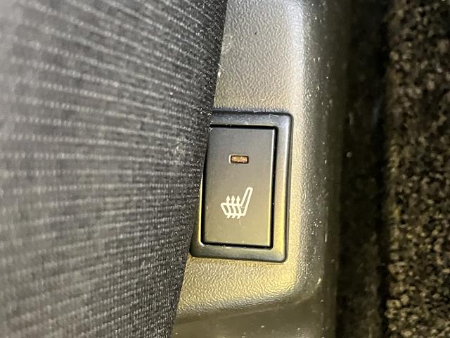 �^�]�ȁE����ȂɃV�[�g�q�[�^�[�������B�G���W�������܂�O�ł��A���ʂ���f�����̂����߂Ă���܂��B�~��̃h���C�u��₦���̕��ɂ͌������Ȃ��A���ɖ����x�̍��������ł��B