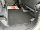 純正フロアマット付きです。