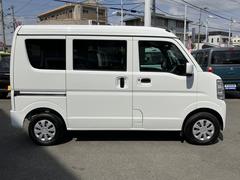 気になるお車がございましたら、お気軽にお問合せください！中古車スタッフが対応させていただきます（＊＾＿＾＊） 4