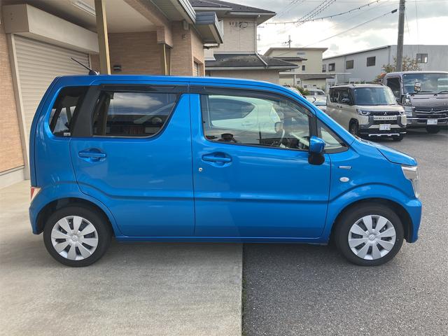 ワゴンR ハイブリッドFX シートヒーター アイドリングストップ 衝突被害軽減システム 盗難防止システム キーレス スマートキー ナビ ABS(4枚目)