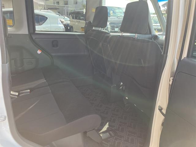 タント カスタムＸ　助手席側電動スライドドア　盗難防止システム　ナビ　運転席・助手席エアバッグ　パワステ　ＡＢＳ（19枚目）